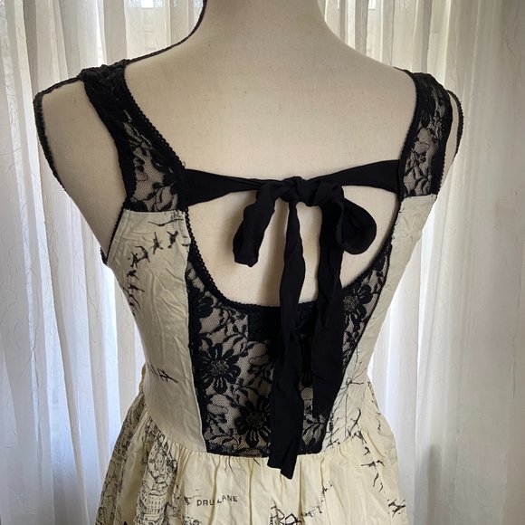 Penny Dreadful Dress - Picture 5 of 6